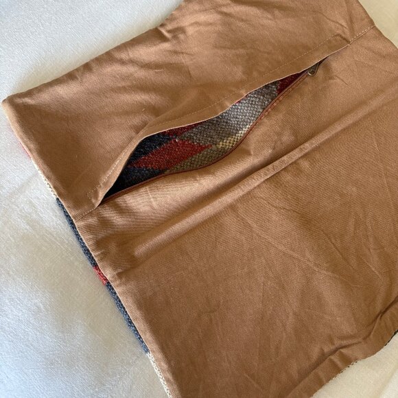 Kilim 18x18 Jute Throw Pillow Cover - Picture 4 of 7